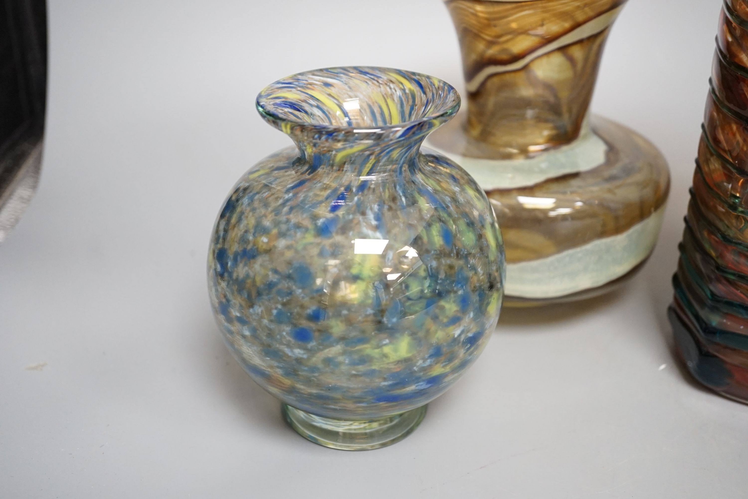 Five Medina art glass vases - tallest 20cm